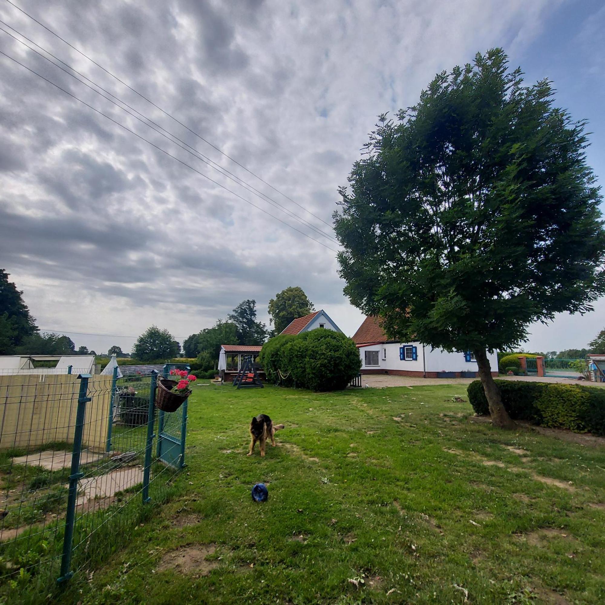 Siedlisko Tafle Villa Chorazowka Kültér fotó